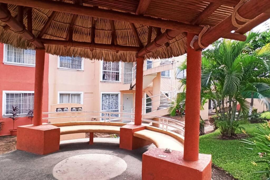 Ixtapa Al Mejor Precio, "Casa Las Conchas" Zihuatanejo Exterior photo